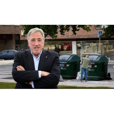 Asiron pone a la policía a vigilar las basuras para evitar que queden bolsas fuera de los contenedores