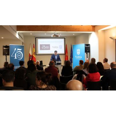 La localidad navarra que reúne a expertos y alcaldes para abordar el reto de la IA en los ayuntamientos