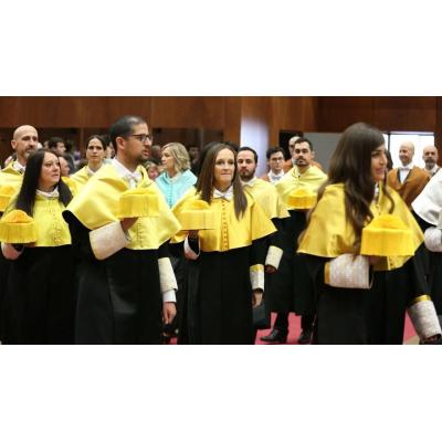 Acto de investidura de 86 nuevos doctores y doctoras en la UPNA