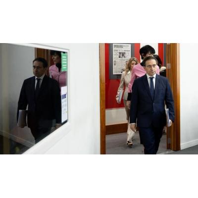 Albares asegura que el euskera será oficial en la UE "antes o después"