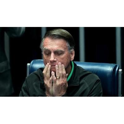 Bolsonaro es trasladado a un hospital tras enfermar en la cárcel