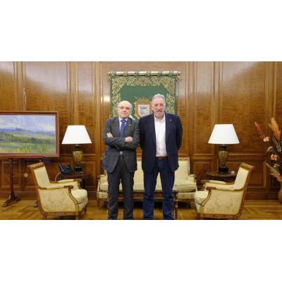 El Ayuntamiento de Pamplona y Euskaltzaindia renuevan su colaboración