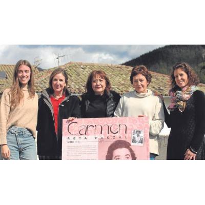 Huellas de mujeres en escaparates de Aoiz