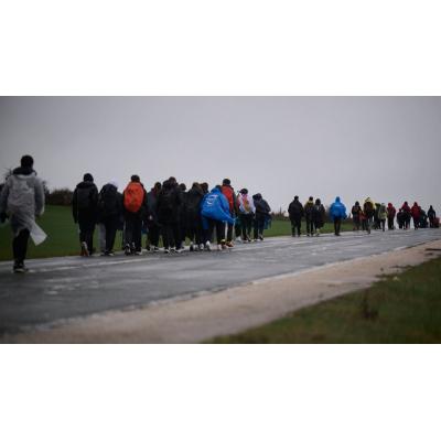 Frío, lluvia y fe en Navarra: así ha arrancado la segunda Javierada del año para miles de peregrinos