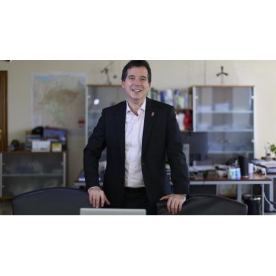 "La nueva tecnología de almacenamiento de energía consolida al sector renovable navarro como un referente”