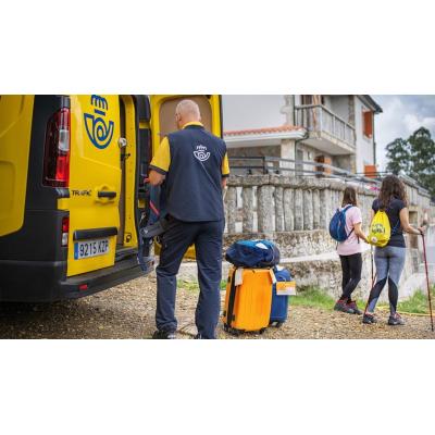 Correos activa este lunes el transporte de mochilas en el Camino Francés desde Roncesvalles