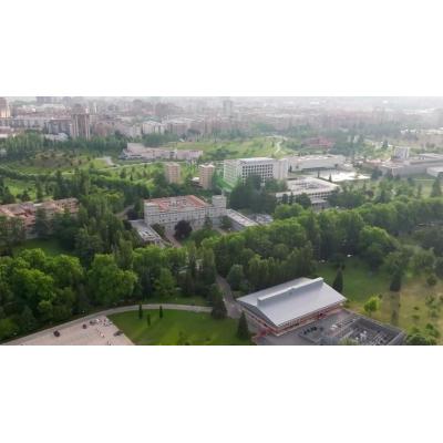 La Universidad de Navarra cierra 2024/25 con un superávit de 52,4 millones de euros