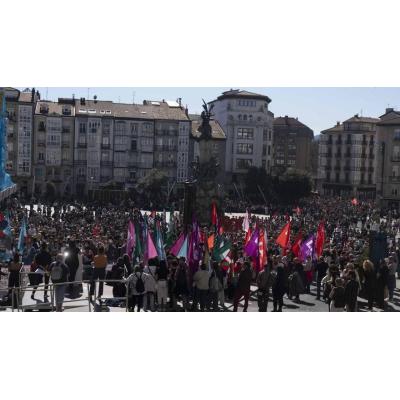 Huelga visible, debate pertinente