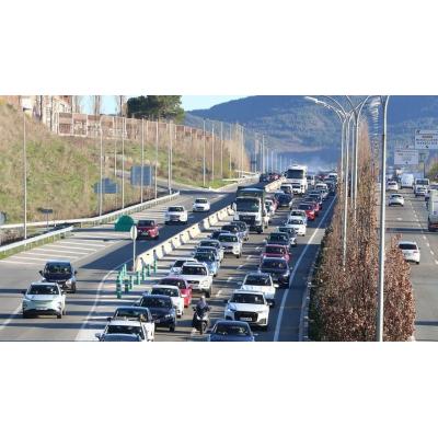 17-M en Navarra: la huelga deja retenciones de tráfico y retrasos en las villavesas