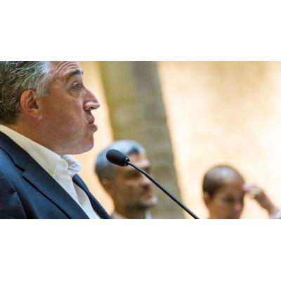 Los motivos por lo que Asiron ha ordenado teñir de verde el quiosco de la Plaza del Castillo