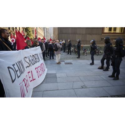 En directo | Los manifestantes piden en Pamplona un salario mínimo de 1.500 euros para Navarra
