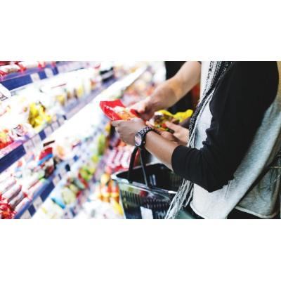 Consumo obligará a las grandes superficies a etiquetar en braille alimentos con alérgenos
