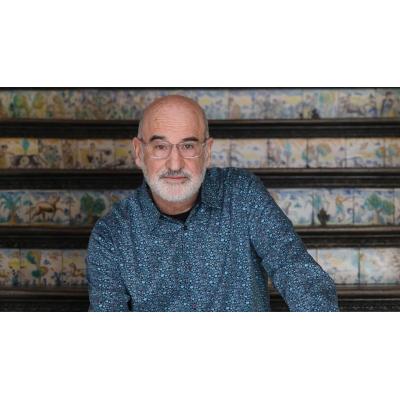Fernando Aramburu arrebata a Lucía Solla el liderato de los libros más vendidos en Navarra