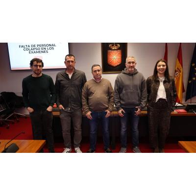 Las autoescuelas navarras dicen estar "al límite": hay 9.700 personas "atrapadas" en listas de espera y piden soluciones inmediatas