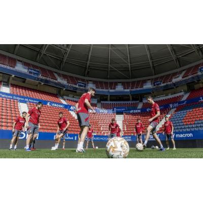 Fotos del entrenamiento de Osasuna en El Sadar (18 de marzo de 2026)