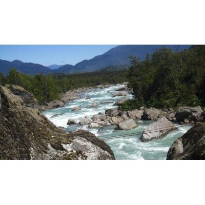 El agua, fuente de vida y arma de guerra