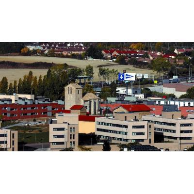 Herido un joven de 23 años al sufrir una caída de moto en Sarriguren