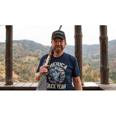 Chuck Norris es hospitalizado por emergencia médica en Hawái, según TMZ