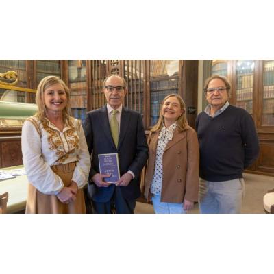 Un libro presentado en Pamplona destapa la increíble vida del hombre que marcó Lodosa sin hacer ruido
