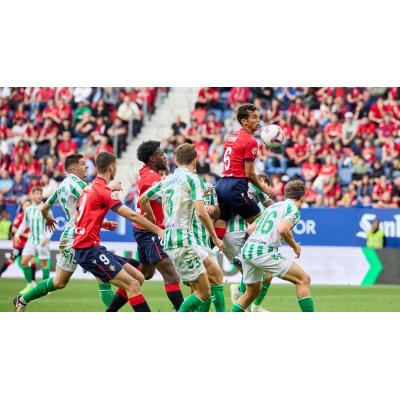 El partido Osasuna-Betis se jugará el domingo 12 de abril