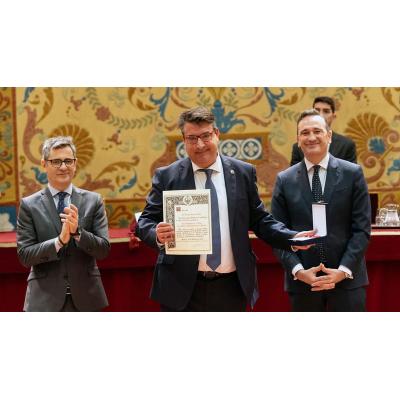 El abogado del Estado jefe en Navarra recibe la Cruz de San Raimundo de Peñafort