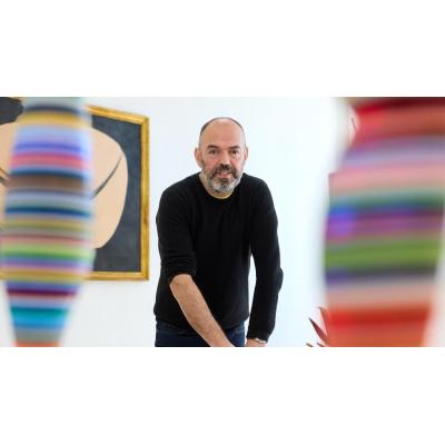 Mikel Okiñena presenta sus eurekas artísticos en Zizur Mayor
