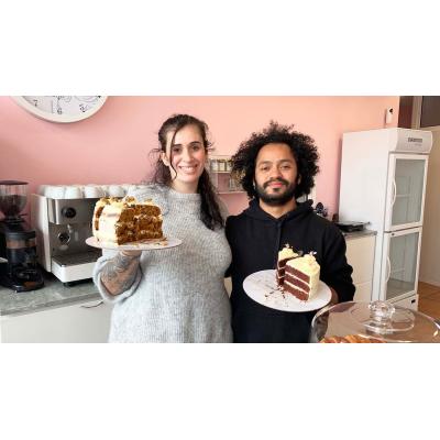 Las tartas personalizadas de Iraide que arrasan en un pueblo de Navarra: “He cumplido mi sueño”