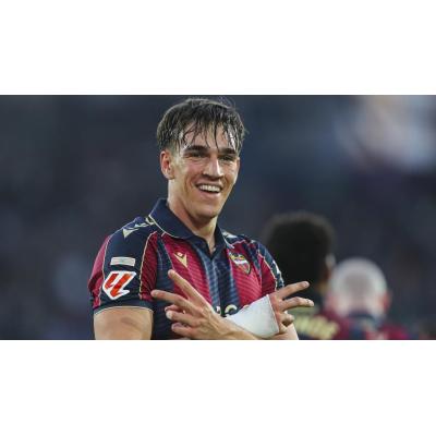 Losada y Romero deciden el duelo por la salvación y mantienen con vida al Levante