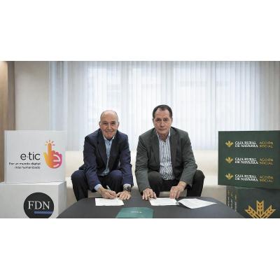 Acción Social de Caja Rural y el programa E-tic refuerzan su vínculo