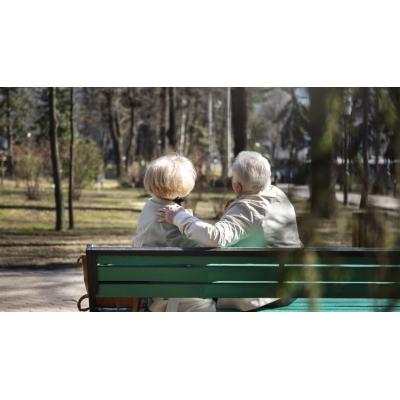 La Fiscalía advierte del "alto riesgo" que sufren los mayores ante el aumento de abusos económicos y personales