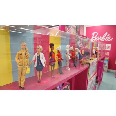 Hallan fentanilo oculto en el embalaje de muñecas Barbie en una tienda de Estados Unidos