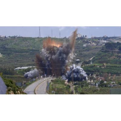 Israel vuela los puentes del sur del Líbano entre el temor de Beirut a una fractura interna