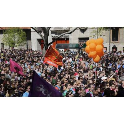 UPN, PP y Vox piden que se deje de dar dinero público a la Korrika tras la exhibición de nuevo de imágenes de terroristas de ETA