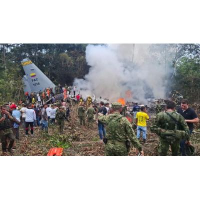 Al menos 66 fallecidos en el accidente del avión militar estrellado al sur de Colombia