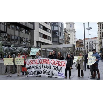 Cruz Roja Navarra reclama "avances" en la negociación tras "449 días sin convenio"