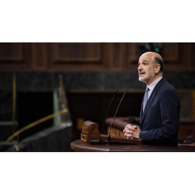 Un régimen que ha asesinado a "miles y miles de personas": Catalán (UPN) afea la postura de Sánchez frente a Irán