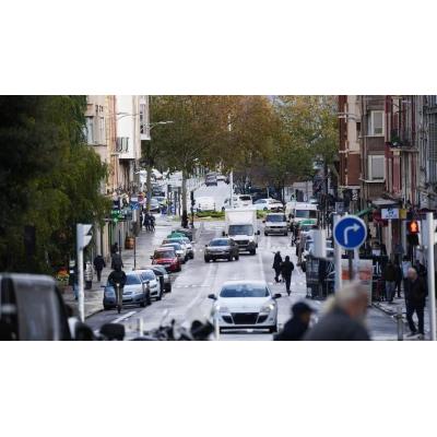 Amenaza con un sable a dos agentes de la Policía Local de Gasteiz