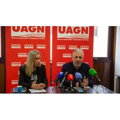 El cartel de la leche: UAGN acusa a las empresas de "pactar" una bajada "injustificada e ilegal" de los precios