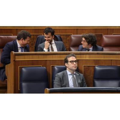 El Congreso convalida el decreto anticrisis que baja el IVA a luz, gas y carburantes