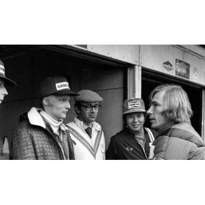 El día que Hunt fue campeón y Lauda temió la muerte