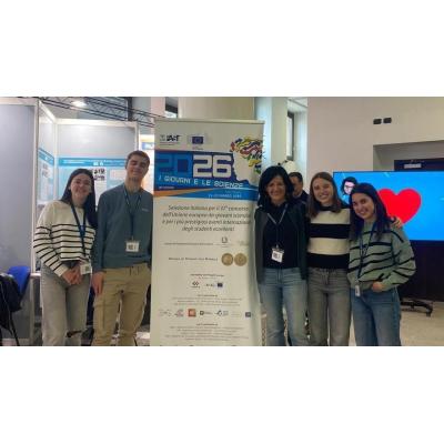 Estudiantes del IES Biurdana de Pamplona presentan en Milán un innovador proyecto sobre el bienestar de las personas mayores