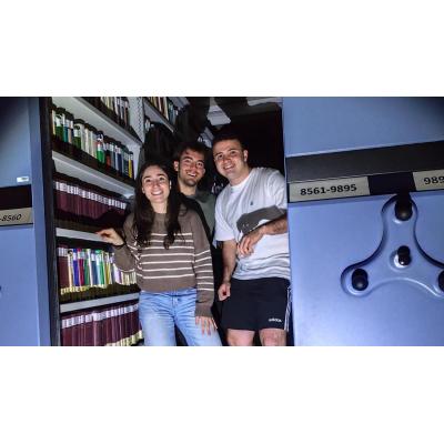 Objetivo: escapar de la biblioteca de la UPNA