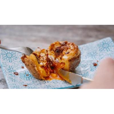 La Rebotika, el restaurante donde incluso la tortilla de patata se cocina a la brasa
