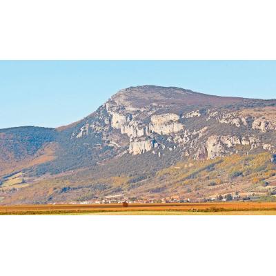 Crece la división ante el proyecto fotovoltaico en la sierra de Sarbil