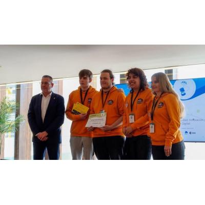Estudiantes del Instituto Mariana Sanz de Pamplona, ganadores de la 8ª edición de CanSat Navarra