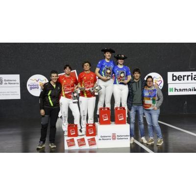 Oskoz-Arrastia y Arruti-Alberro, campeonas del Parejas de Ados
