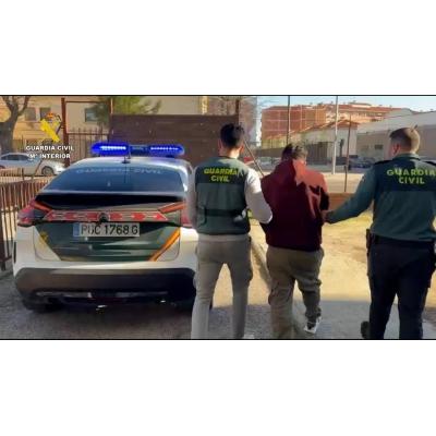 Detenido un grupo de tres personas que asaltaban viviendas haciéndose pasar por repartidores en Almería