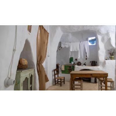 Valtierra da vida a sus cuevas: así se han reconstruido y ambientado para la ocasión