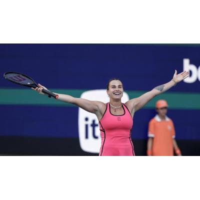 Sabalenka reina en Miami y se une al selecto club del 'Sunshine Double'