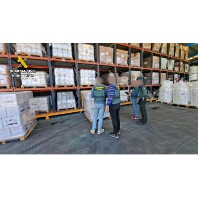 Cae una organización criminal dedicada a la venta ilegal de productos fitosanitarios en Internet
